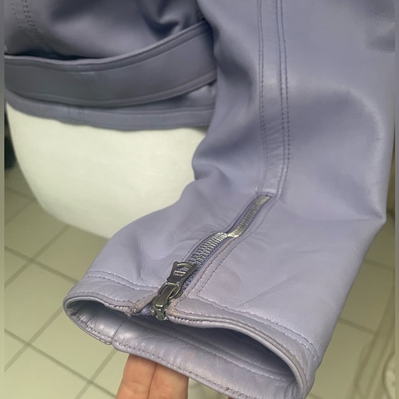 Authentic Vintage Gianni Versace leather jacket - Picture 6 of 16